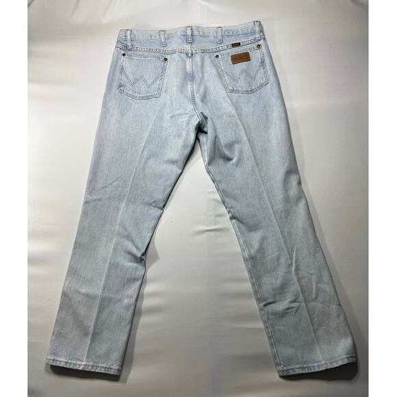 Wrangler 13MWZGH Men's Regular Fit Straight Leg Light Blue Jeans - Size 40x33 - Picture 2 of 6